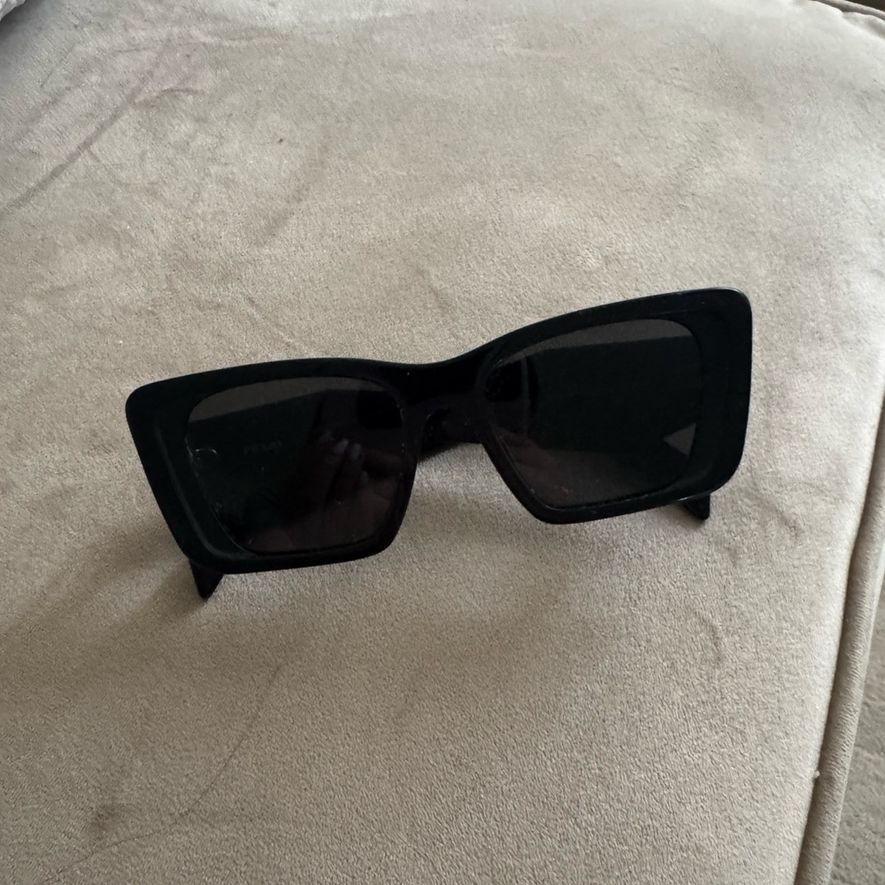 Prada Black and Gray Square Sunglasses - Picture 3 of 9